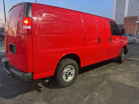 2016 GMC Savana 3500