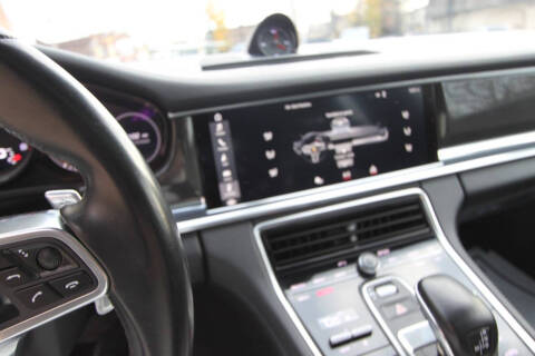 2017 Porsche Panamera Turbo