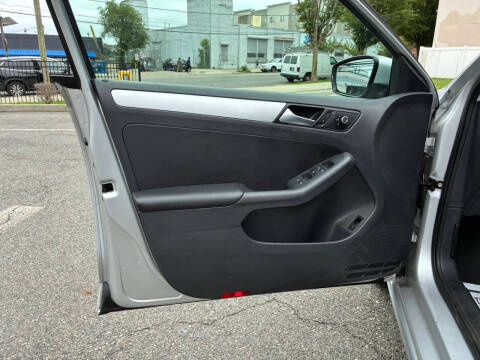 2014 Volkswagen Jetta