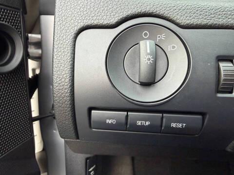 2012 Ford Mustang V6 Premium