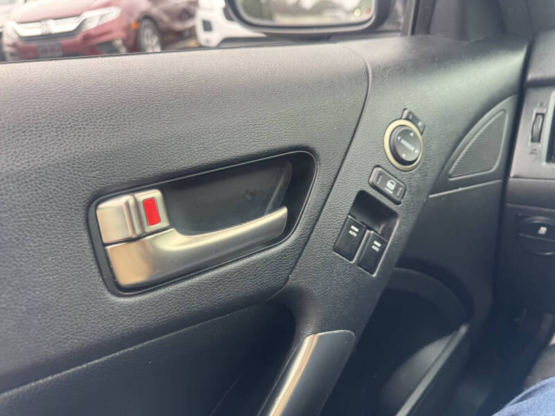 2015 Hyundai Genesis Coupe 3.8 Ultimate