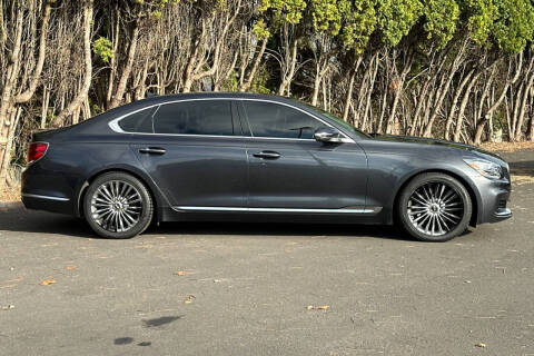 2020 Kia K900 Luxury