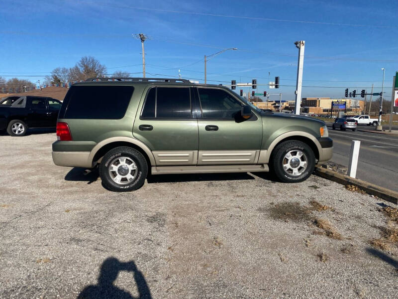 2005 Ford Expedition for sale at AA Auto Sales in Independence MO