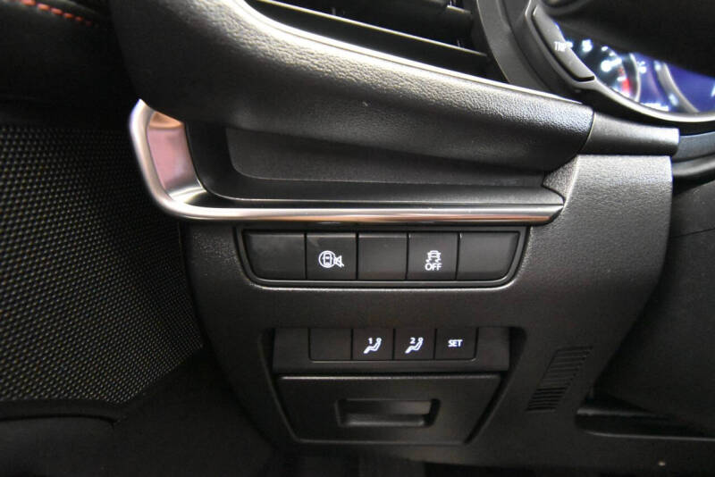 2025 Mazda Mazda3 Hatchback 2.5 S Carbon Edition