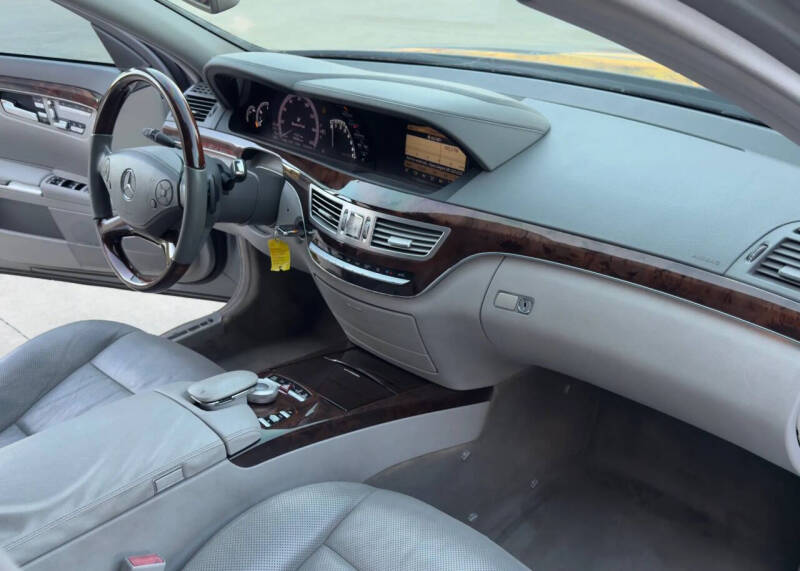 2013 Mercedes-Benz S-Class S 550