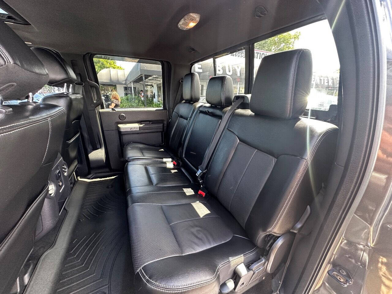 2015 FORD F-350 Pickup - $28,900