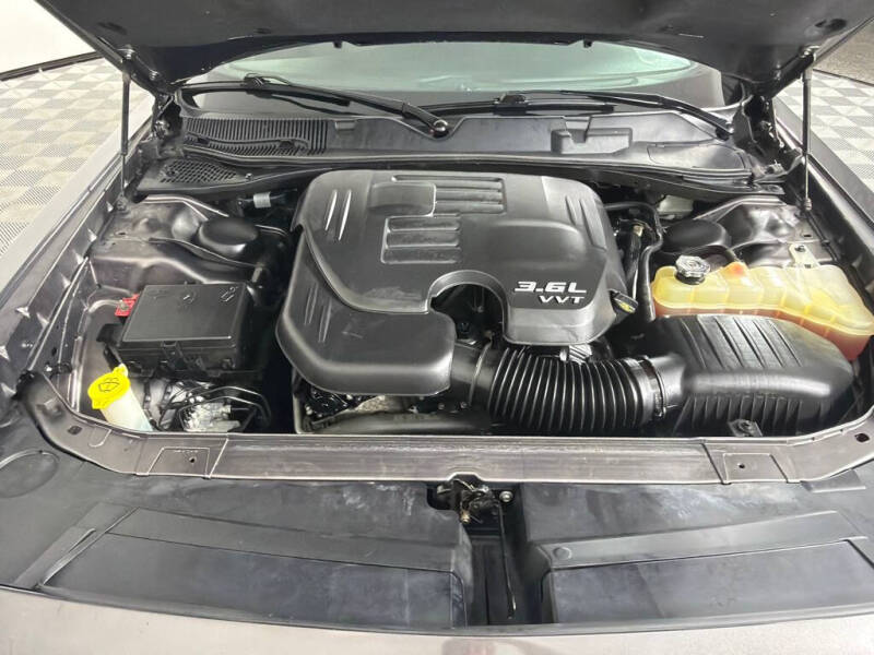 2016 Dodge Challenger SXT