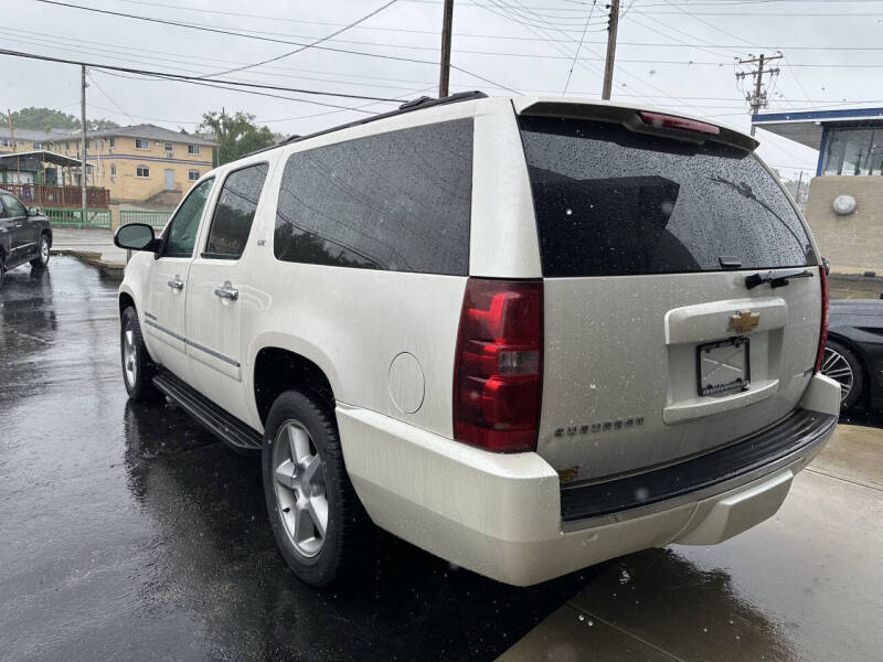 2012 Chevrolet Suburban LTZ