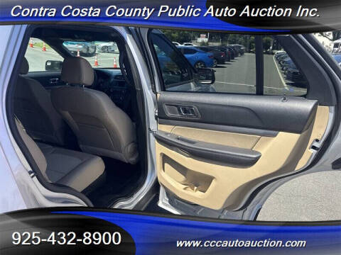 2016 Ford Explorer