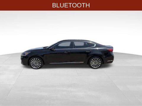 2017 Kia Cadenza Premium
