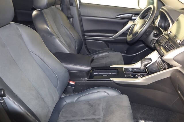 2022 Mitsubishi Eclipse Cross SE