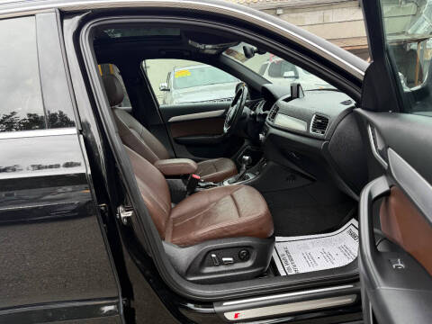 2017 Audi Q3 2.0T Prestige