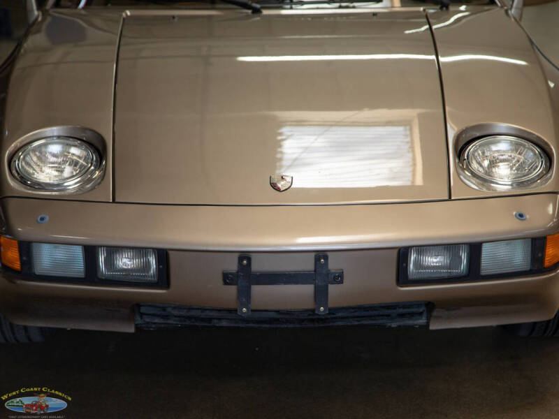 1982 Porsche 928