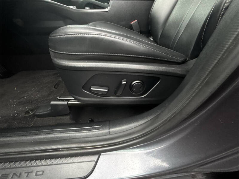 2021 Kia Sorento Hybrid S