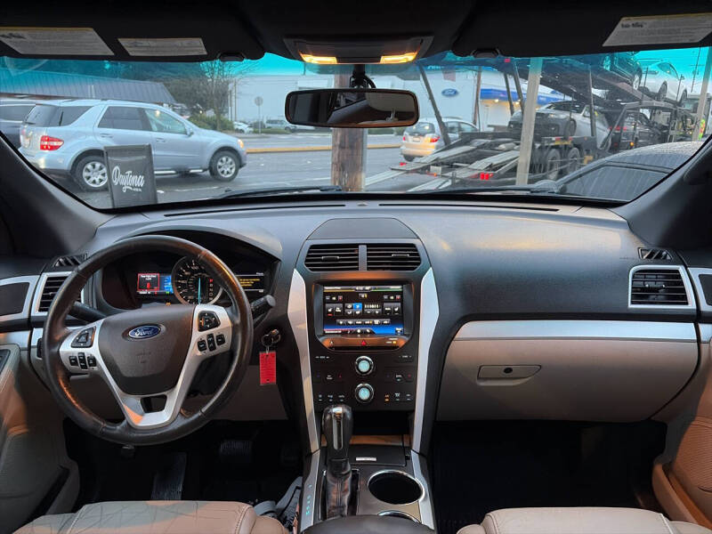 2014 Ford Explorer XLT