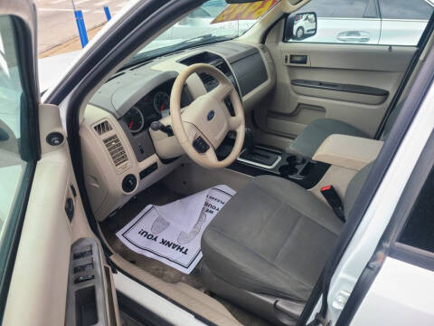 2011 Ford Escape XLS