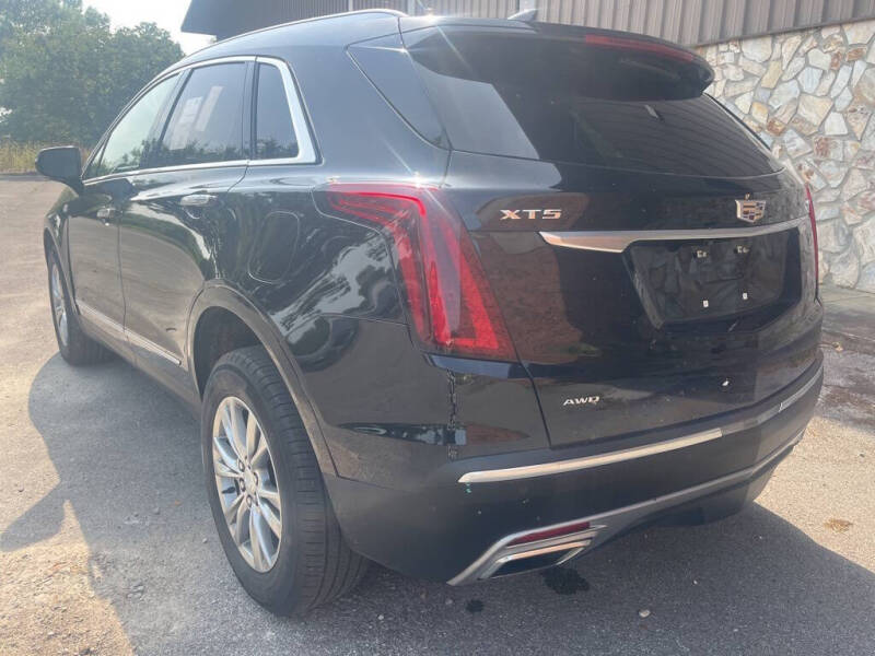 Used 2022 Cadillac XT5 Premium Luxury with VIN 1GYKNDRS9NZ117823 for sale in Maysville, KY