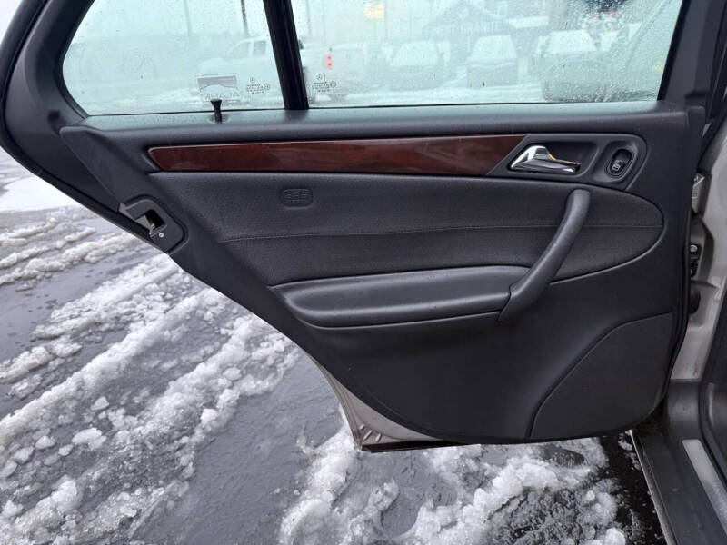 2003 Mercedes-Benz C-Class C 240