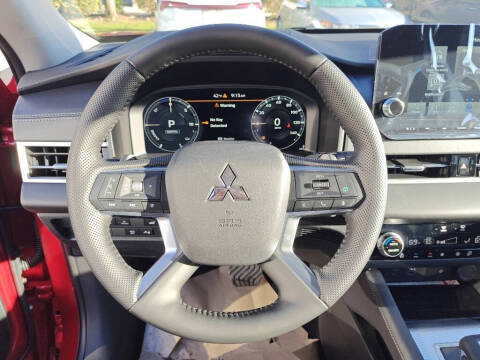 2025 Mitsubishi Outlander PHEV SEL