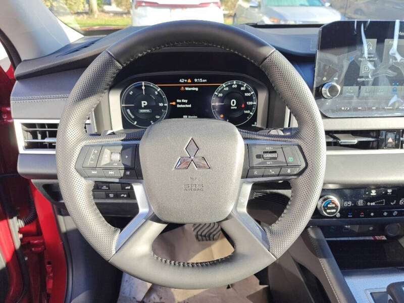 2025 Mitsubishi Outlander PHEV SEL