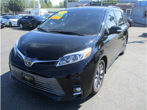 2020 Toyota Sienna Limited Premium 7-Passenger