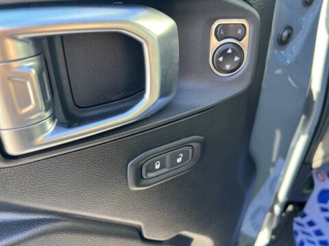 2024 Jeep Gladiator Sport S