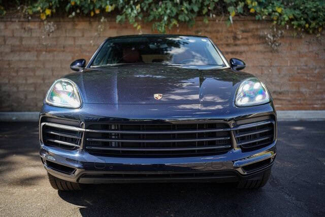 2023 Porsche Cayenne Coupe Platinum Edition
