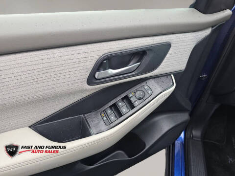 2021 Nissan Rogue SV