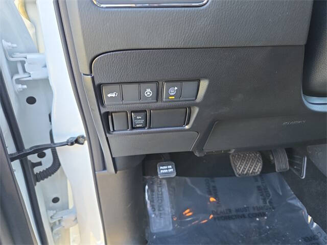 2024 Nissan Armada Platinum