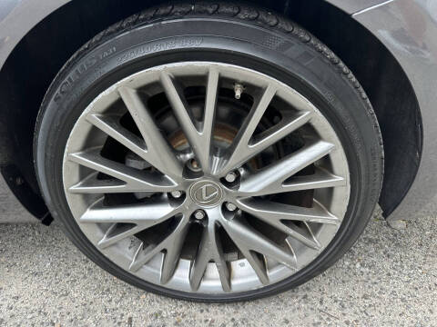 2015 Lexus IS 250 Crafted Line