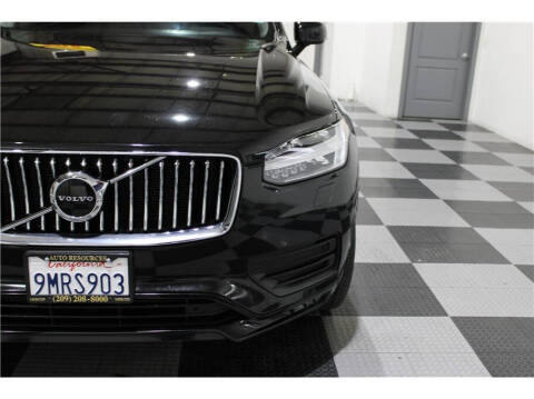 2021 Volvo XC90 T5 Momentum