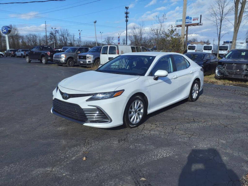 2022 Toyota Camry LE