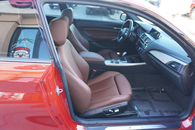 2016 BMW 2 Series M235i