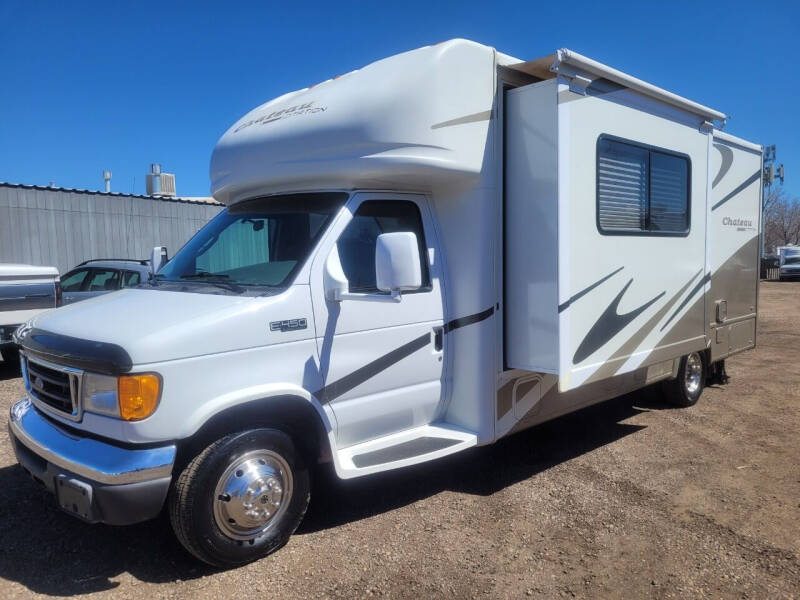 2004 Four Winds Chateau for sale at NOCO RV Sales in Loveland CO