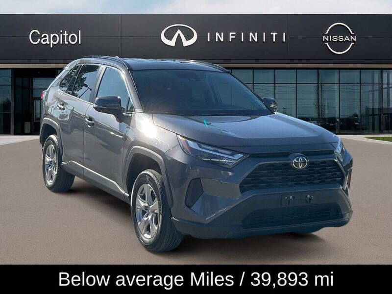 2023 Toyota RAV4 XLE