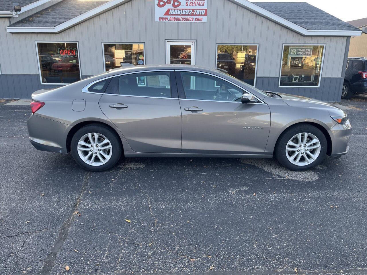 2017 Chevrolet Malibu 14