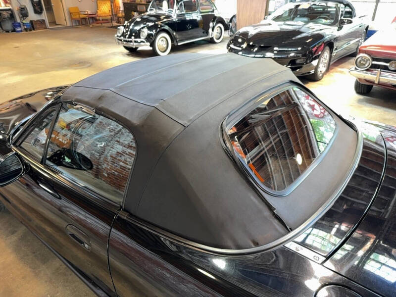 2002 Mazda MX-5 Miata