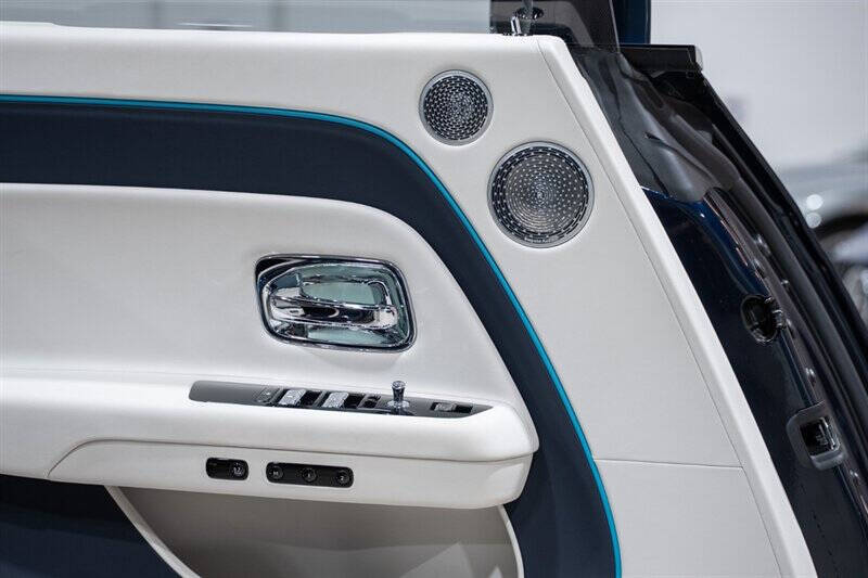 2024 Rolls-Royce Spectre