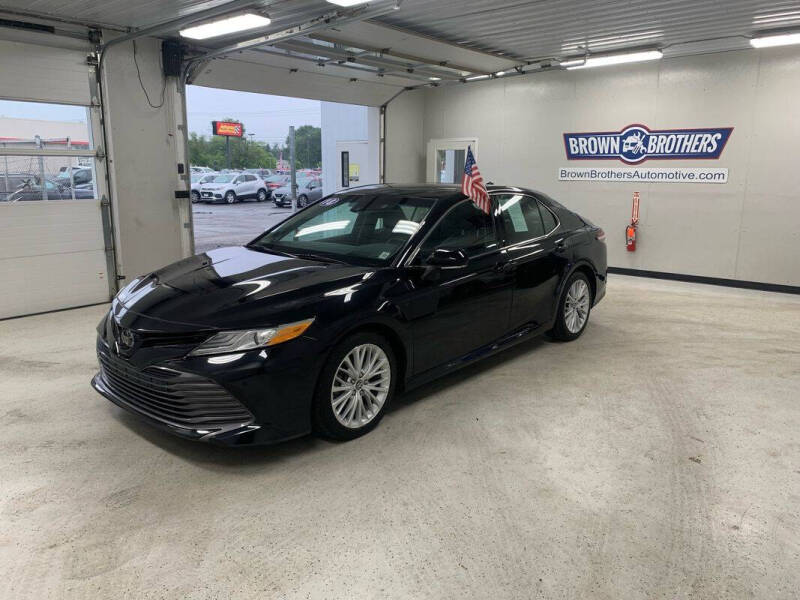 2018 Toyota Camry XLE's photo