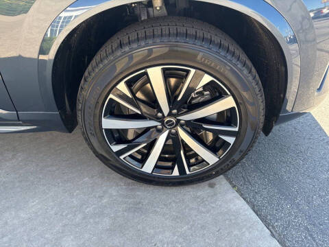 2026 Volvo XC90 B5 Core
