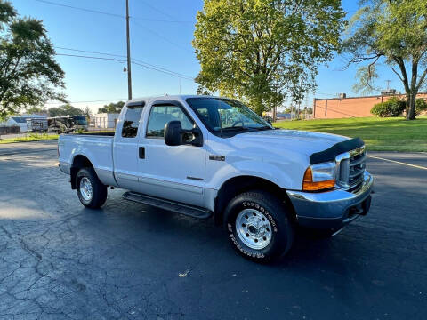 2001 Ford F-250 Super Duty for sale at Dittmar Auto Dealer LLC in Dayton OH