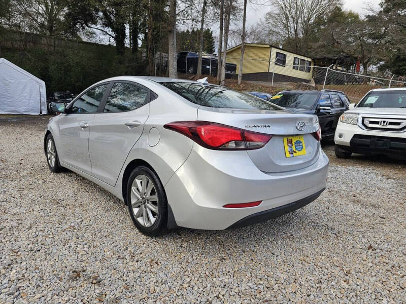 2016 Hyundai Elantra SE