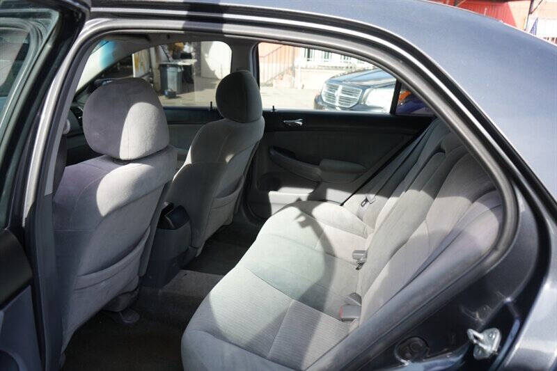 2005 Honda Accord LX V-6