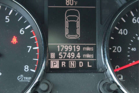 2011 Nissan Rogue SV