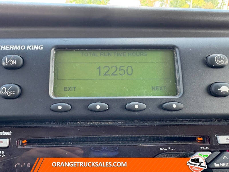 2018 Freightliner M2 106