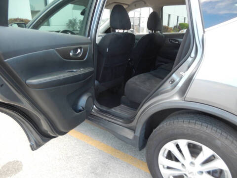 2015 Nissan Rogue SV