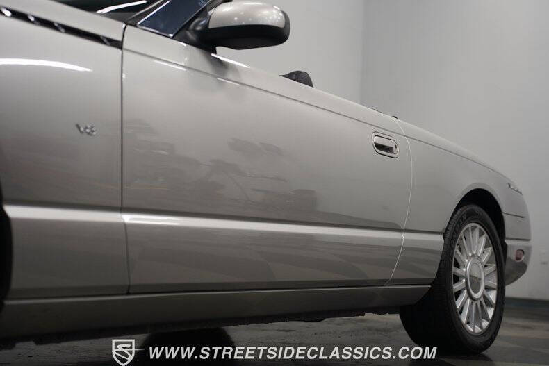 2004 Ford Thunderbird Deluxe