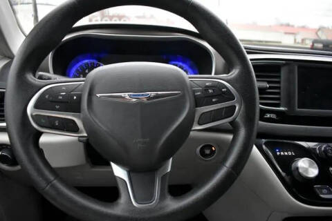 2020 Chrysler Voyager LXi