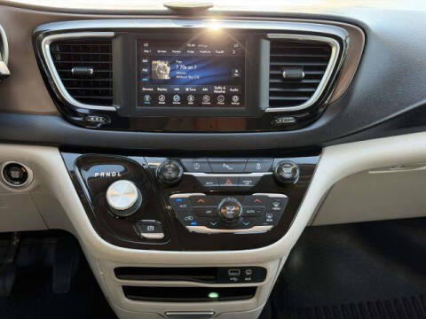 2018 Chrysler Pacifica Touring L