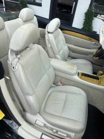 2003 Lexus SC 430